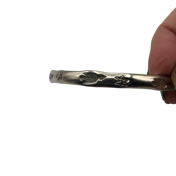 Handmade Sterling Silver Bangle Bracelet With Bird & Floral Engravings - Picture 5 of 7